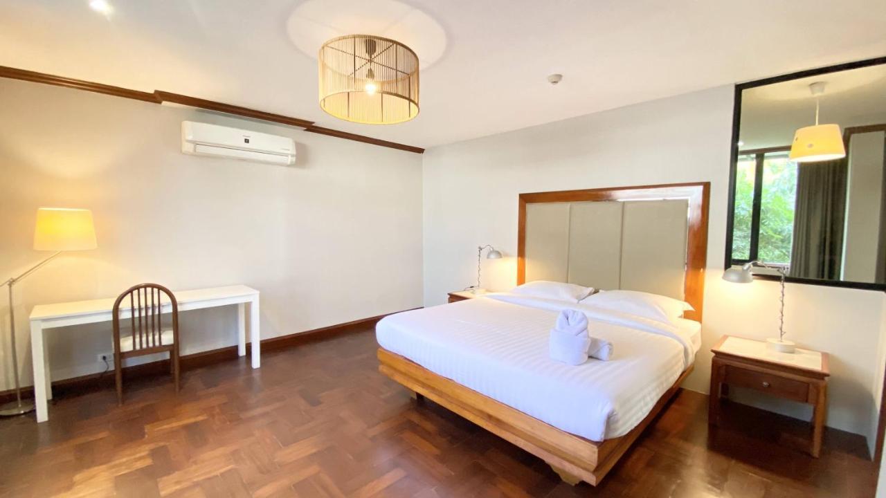 Nt Place Sukhumvit Suites Bangkok Exterior photo